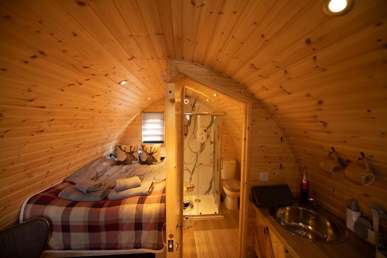 Highland & Transylvania Glamping Pods Roybridge Eksteriør bilde
